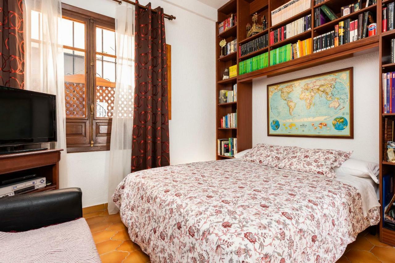 Hsh Suites Barrio Santa Cruz Севилья Экстерьер фото